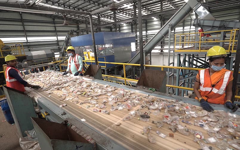 plastic bottle sorting