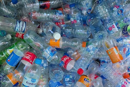 pet plastic bottles