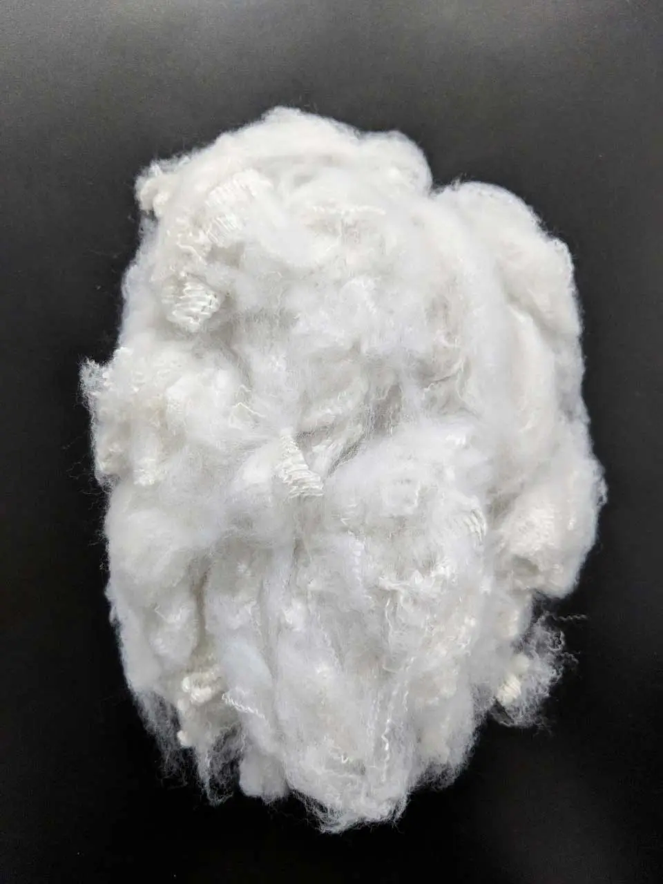 milky-white-regenerated-polyester-staple-fiber